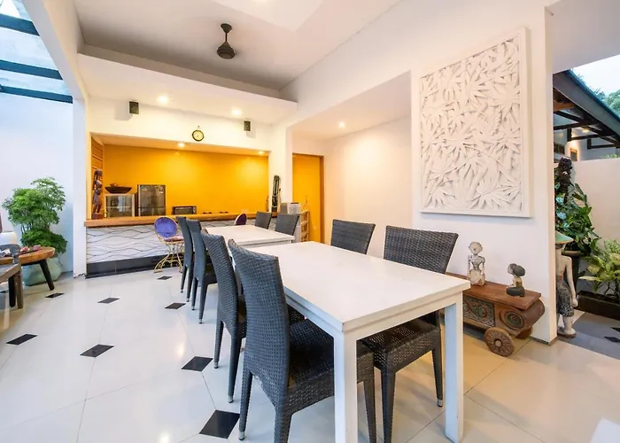 Little Boutique Hotel - 30M From Beach Canggu 